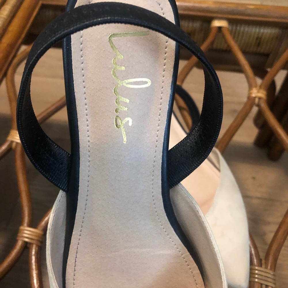 Lulus Slingback Flats 10 Cream Black Pointed Toe Faux Suede Elastic Strap (1881) - Picture 4 of 11
